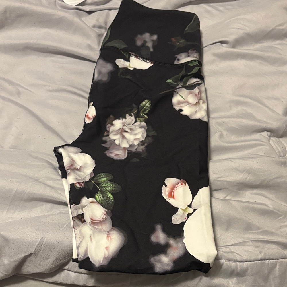 Victoria’s Secret Black Floral High-Waist Leggings